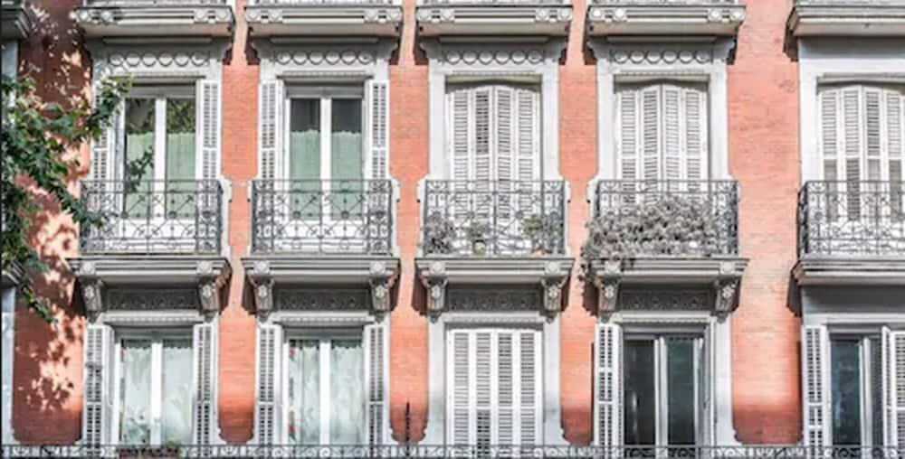 Bypillow Velazquez 45 Gasthuis Madrid